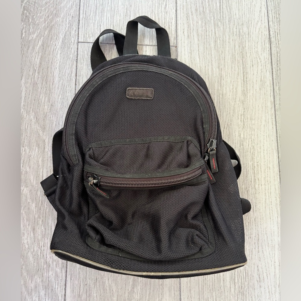 Guess Y2K rare vintage backpack in black - GUC.